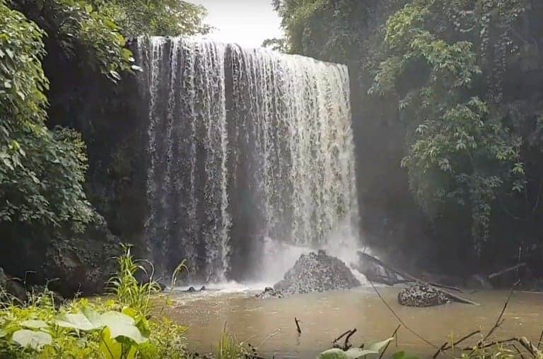 pariwisata lampung utara air terjun selampung