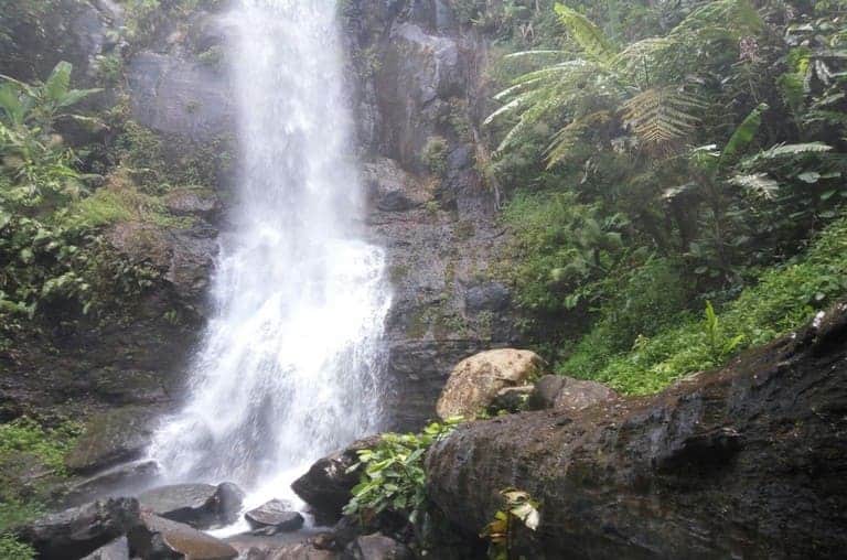 tempat wisata ciamis curug tujuh cibolang