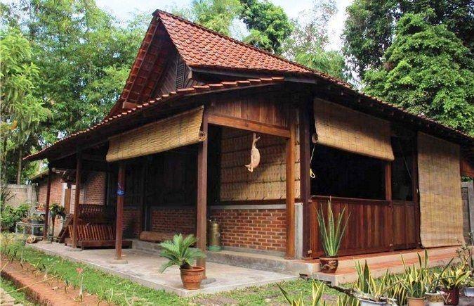 Rumah Adat Suku Sunda