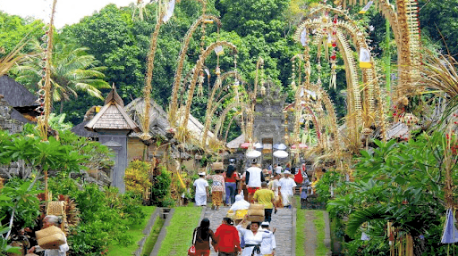 Sejarah Hari Galungan Di Bali