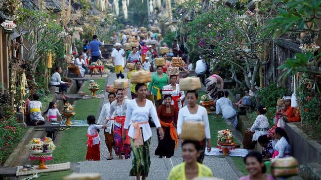 Tradisi Di Hari Raya Galungan